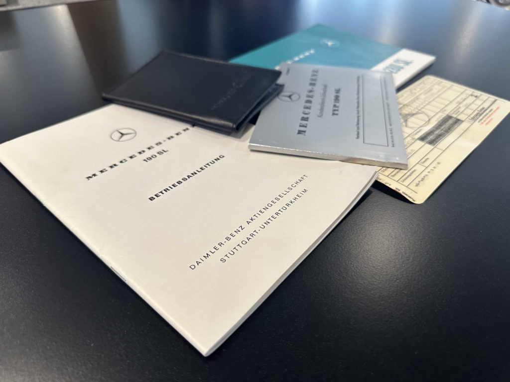 Betriebsanleitungen Mercedes Benz