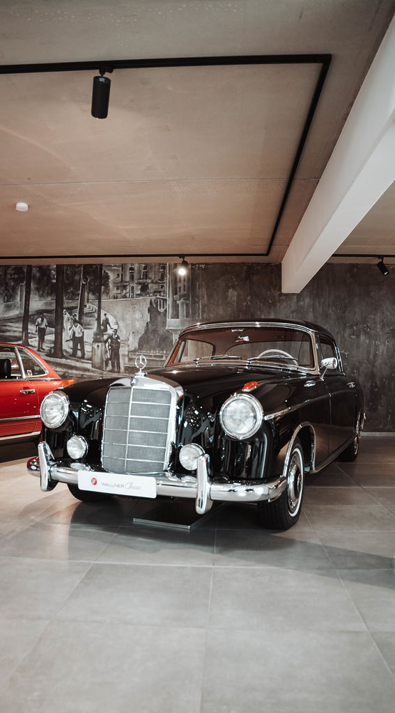 Mercedes-Benz Ponton 220SE
